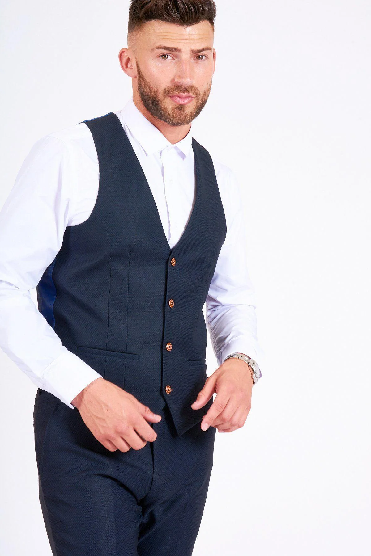Emmerdale's Bradley Johnson (Vinny Dingle) in Max Navy Suit - Image 6