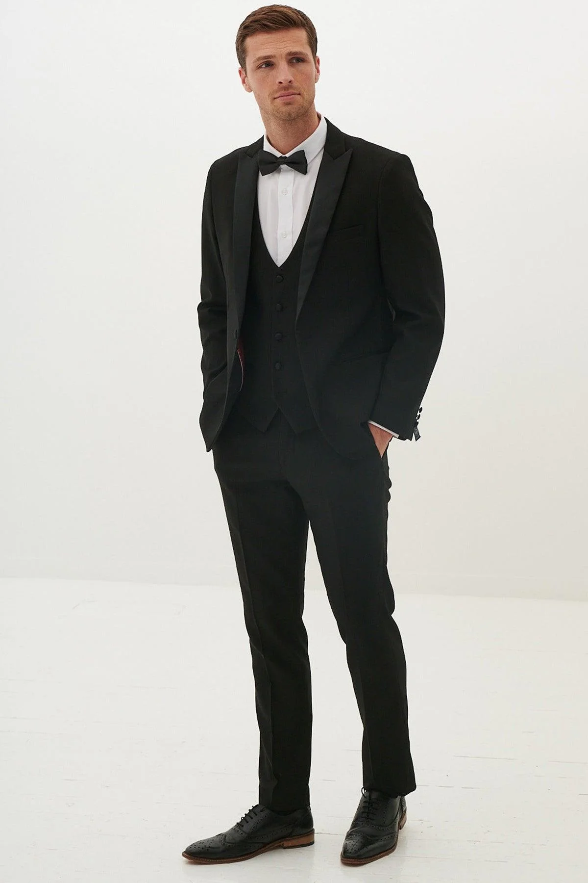 DALTON - Black Tux Lapel Diamond Three Piece Suit - Image 5