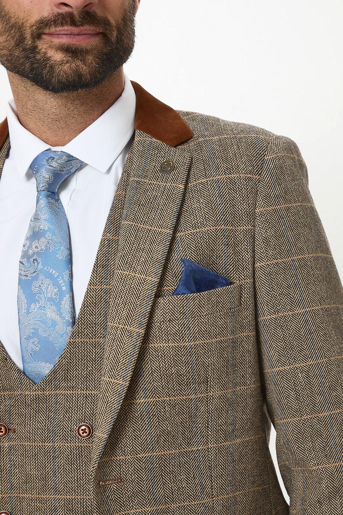 DX7 - Tan Tweed Check Three Piece Suit With Double Breasted Waistcoat - Image 5