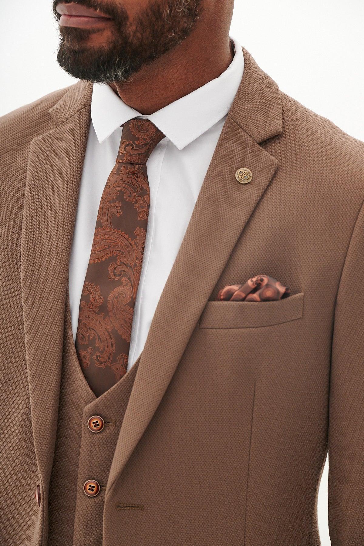HM5 - Tan Tailored Blazer - Image 3
